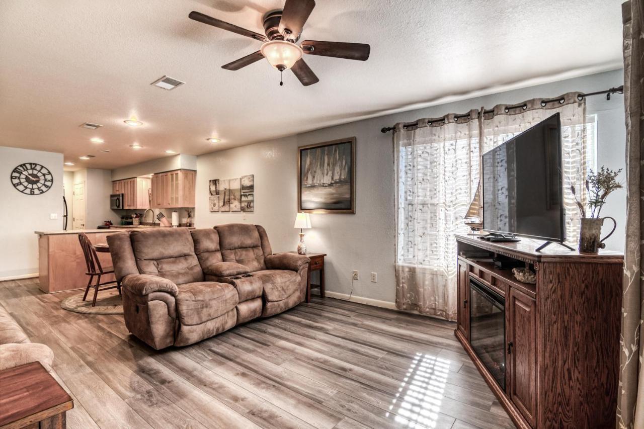 Quiet And Serene Condo In Branson Exterior photo