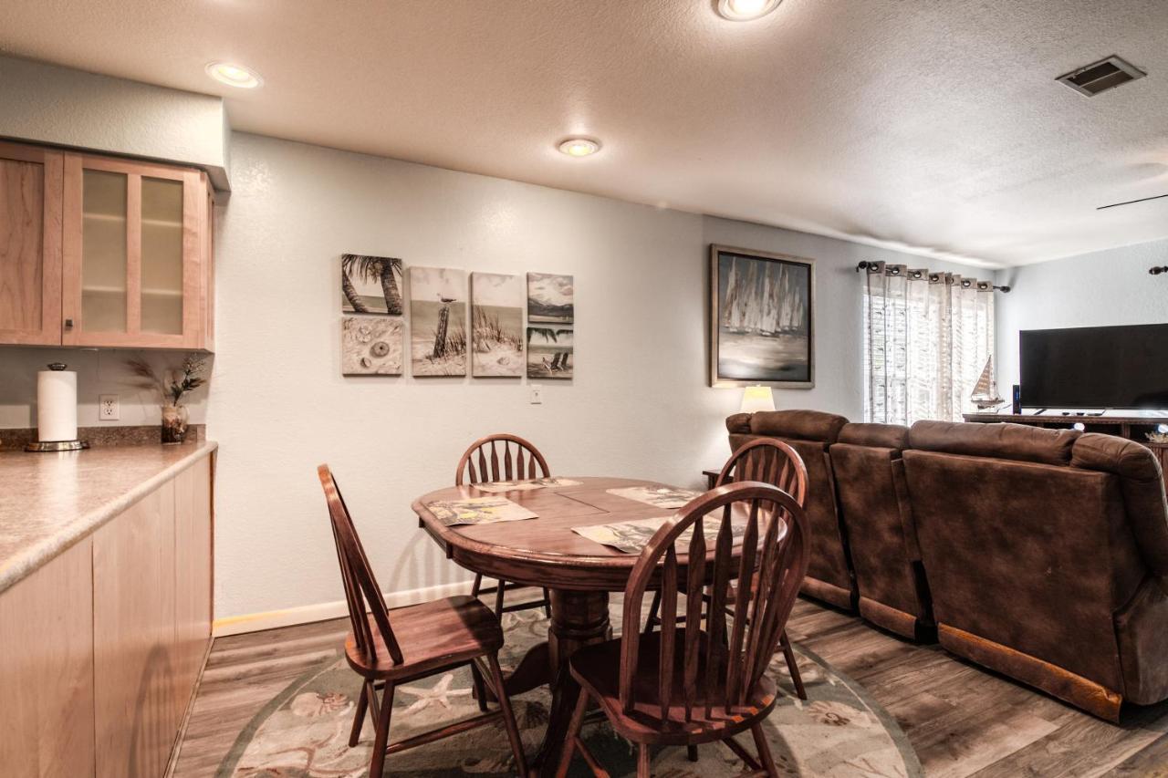 Quiet And Serene Condo In Branson Exterior photo